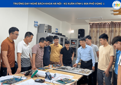 Học nghề và những ưu điểm vượt  trội hơn học đại học